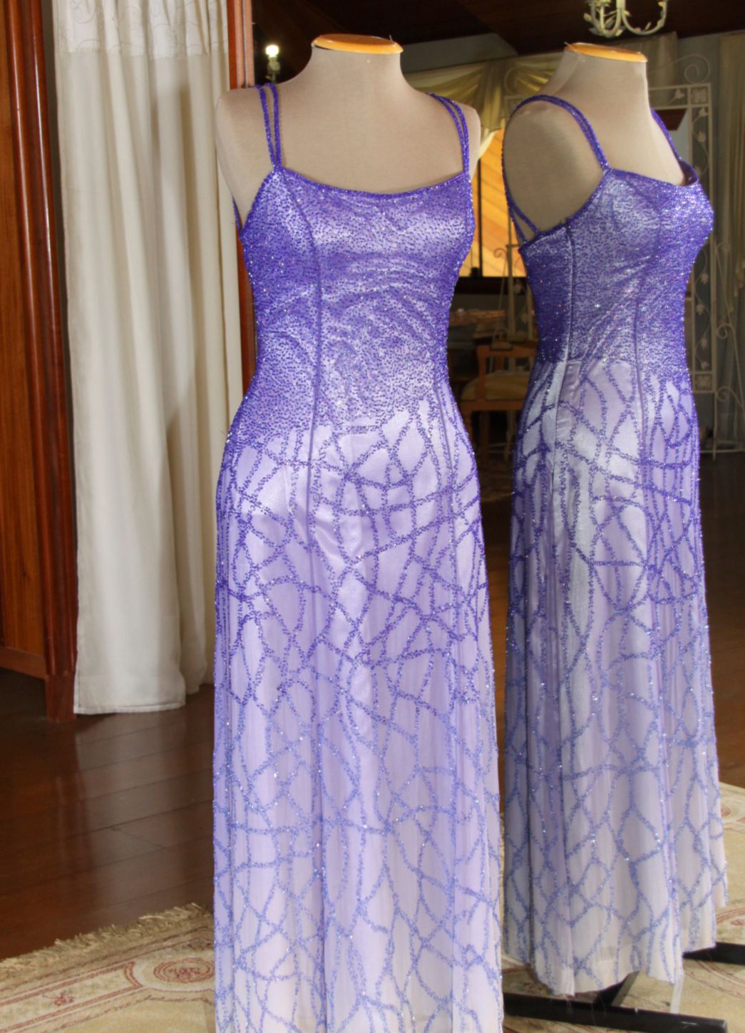 Vestidos para Mães, Madrinhas e Moda Festas - 643 - Hipnose Alta Costura e Spa para Noivas e Noivos - Campinas - SP Vestido de Festa para Mães, Vestido de Festa para Madrinhas, Vestido de Festa para Formatura, Hipnose Alta Costura