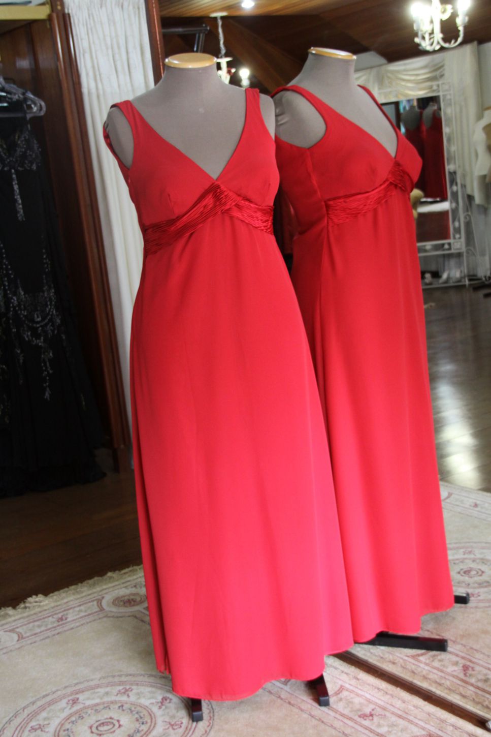 Vestidos para Mães, Madrinhas e Moda Festas - 66 - Hipnose Alta Costura e Spa para Noivas e Noivos - Campinas - SP Vestido de Festa para Mães, Vestido de Festa para Madrinhas, Vestido de Festa para Formatura, Hipnose Alta Costura