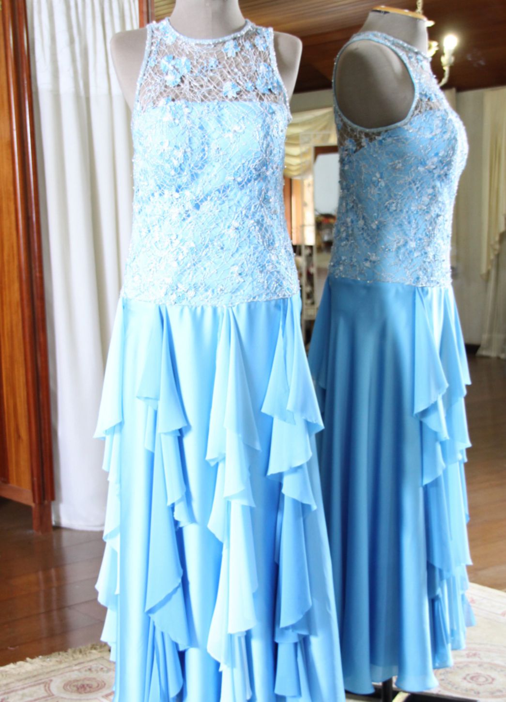 Vestidos para Mães, Madrinhas e Moda Festas - 660 - Hipnose Alta Costura e Spa para Noivas e Noivos - Campinas - SP Vestido de Festa para Mães, Vestido de Festa para Madrinhas, Vestido de Festa para Formatura, Hipnose Alta Costura