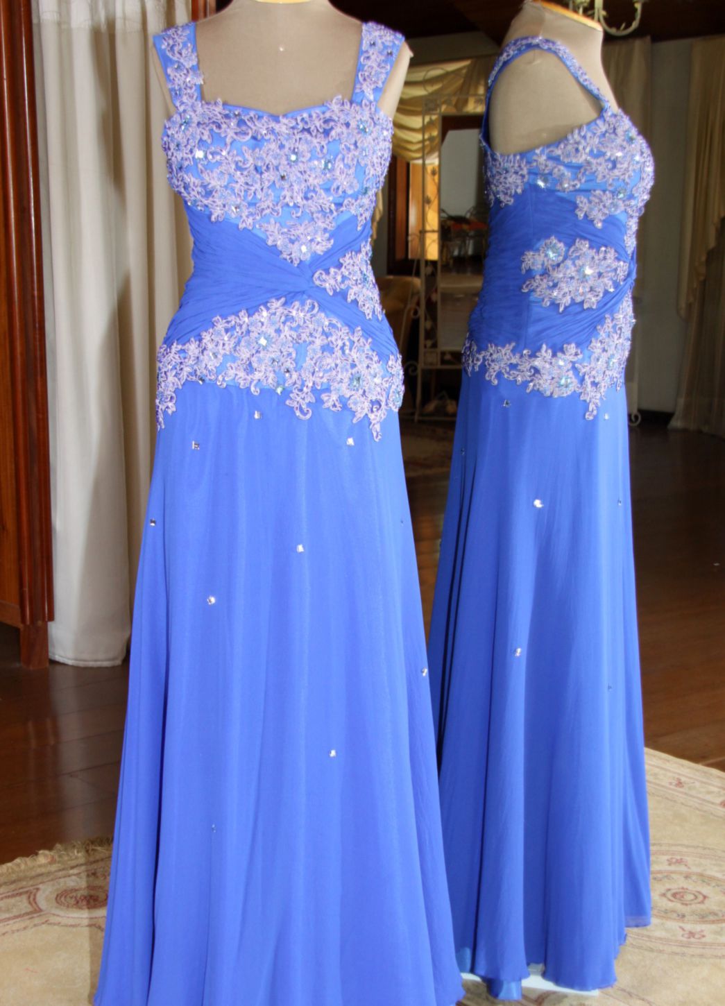 Vestidos para Mães, Madrinhas e Moda Festas - 670 - Hipnose Alta Costura e Spa para Noivas e Noivos - Campinas - SP Vestido de Festa para Mães, Vestido de Festa para Madrinhas, Vestido de Festa para Formatura, Hipnose Alta Costura