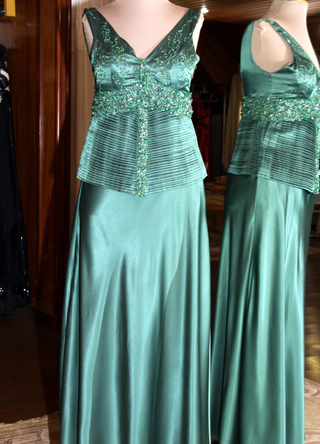 Vestidos para Mães, Madrinhas e Moda Festas - 672 - Hipnose Alta Costura e Spa para Noivas e Noivos - Campinas - SP Vestido de Festa para Mães, Vestido de Festa para Madrinhas, Vestido de Festa para Formatura, Hipnose Alta Costura