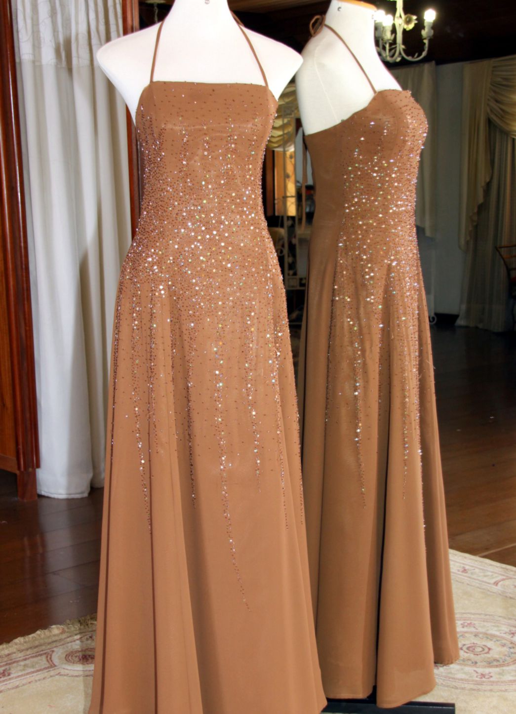 Vestidos para Mães, Madrinhas e Moda Festas - 69 - Hipnose Alta Costura e Spa para Noivas e Noivos - Campinas - SP Vestido de Festa para Mães, Vestido de Festa para Madrinhas, Vestido de Festa para Formatura, Hipnose Alta Costura