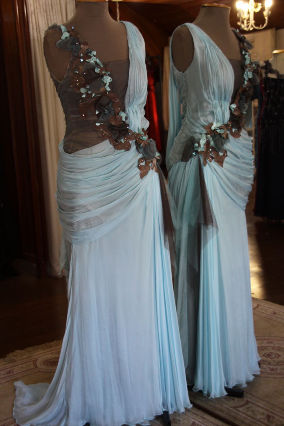 Vestidos para Mães, Madrinhas e Moda Festas - 695 - Hipnose Alta Costura e Spa para Noivas e Noivos - Campinas - SP Vestido de Festa para Mães, Vestido de Festa para Madrinhas, Vestido de Festa para Formatura, Hipnose Alta Costura