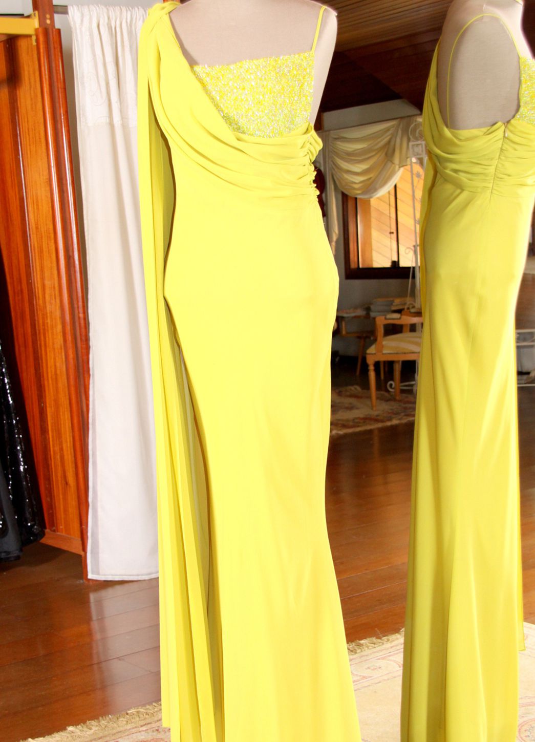 Vestidos para Mães, Madrinhas e Moda Festas - 71 - Hipnose Alta Costura e Spa para Noivas e Noivos - Campinas - SP Vestido de Festa para Mães, Vestido de Festa para Madrinhas, Vestido de Festa para Formatura, Hipnose Alta Costura