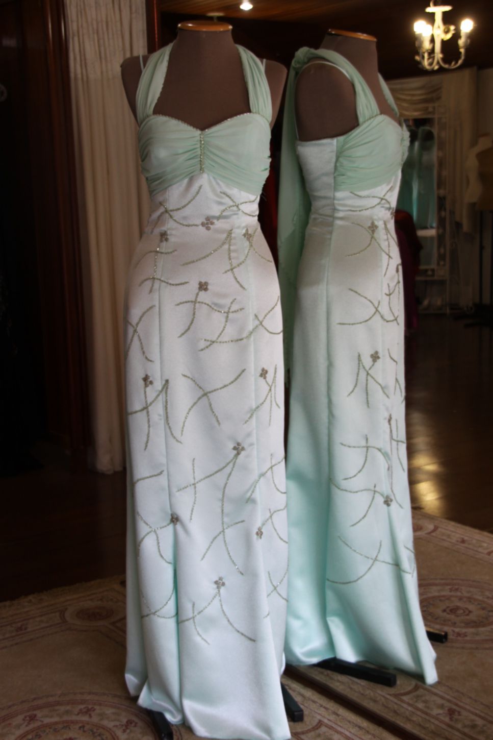 Vestidos para Mães, Madrinhas e Moda Festas - 72 - Hipnose Alta Costura e Spa para Noivas e Noivos - Campinas - SP Vestido de Festa para Mães, Vestido de Festa para Madrinhas, Vestido de Festa para Formatura, Hipnose Alta Costura