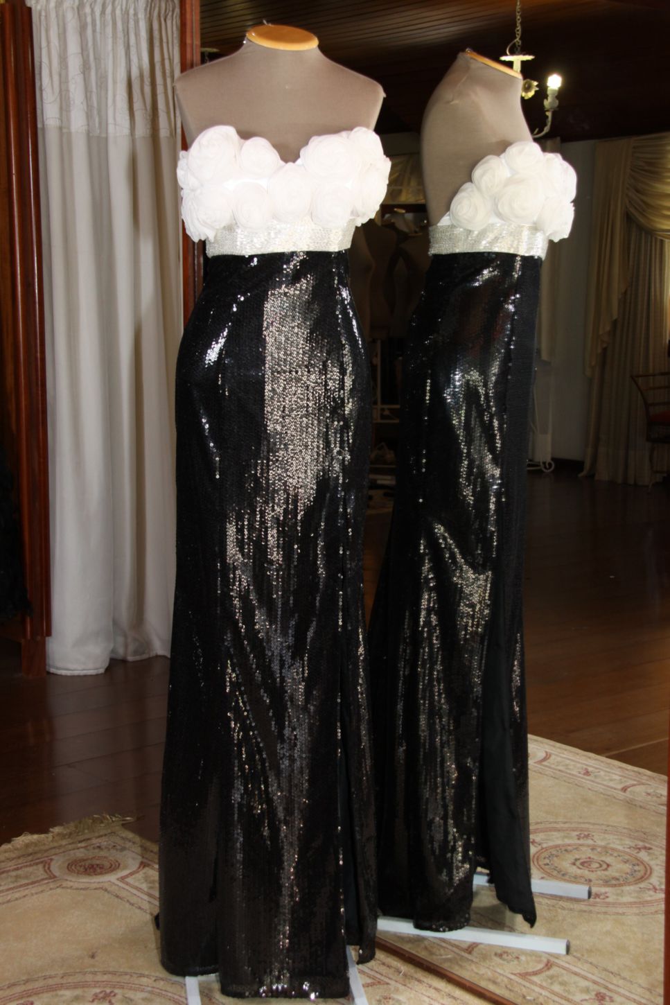 Vestidos para Mães, Madrinhas e Moda Festas - 739 - Hipnose Alta Costura e Spa para Noivas e Noivos - Campinas - SP Vestido de Festa para Mães, Vestido de Festa para Madrinhas, Vestido de Festa para Formatura, Hipnose Alta Costura