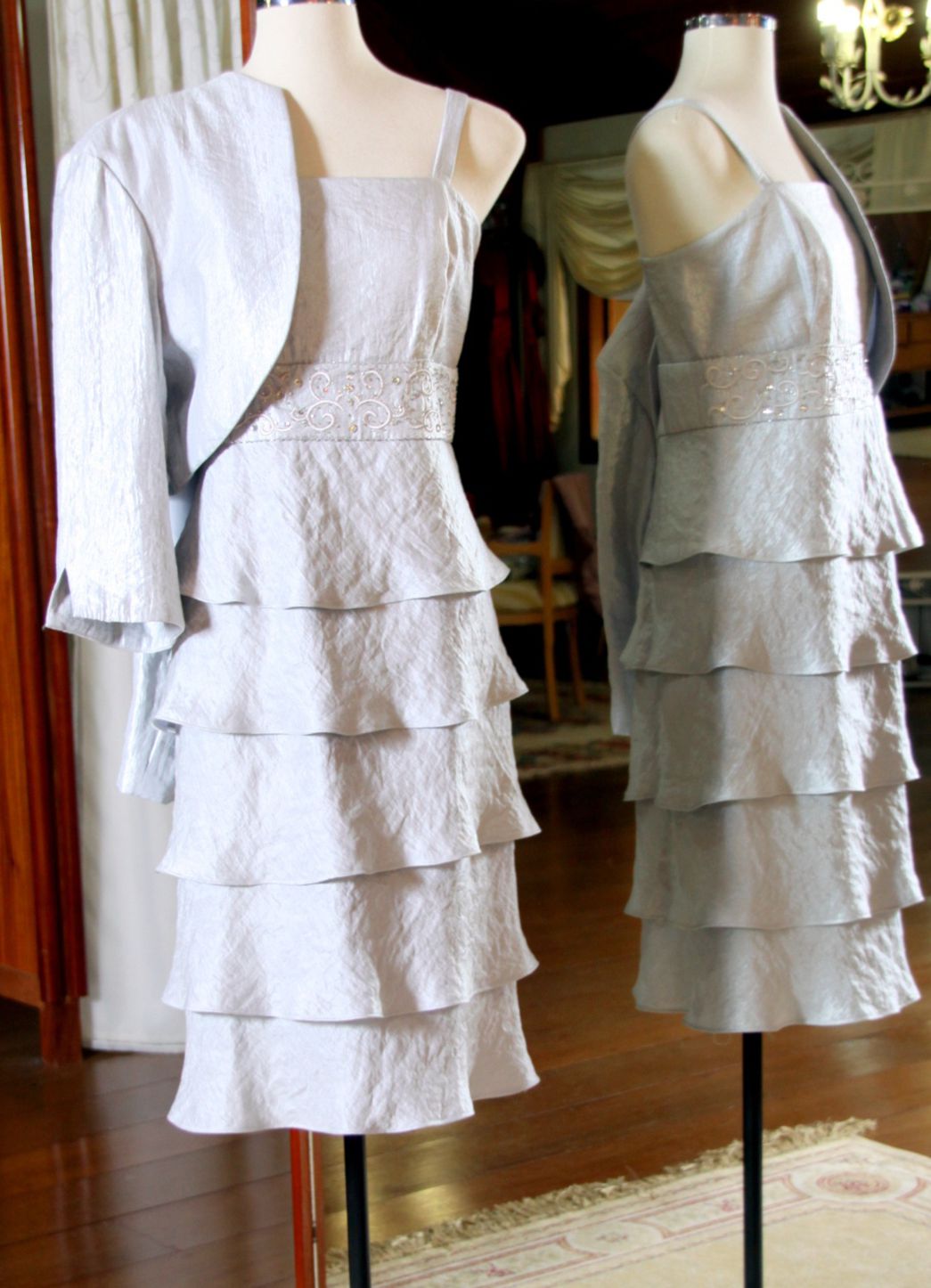 Vestidos para Mães, Madrinhas e Moda Festas - 742 - Hipnose Alta Costura e Spa para Noivas e Noivos - Campinas - SP Vestido de Festa para Mães, Vestido de Festa para Madrinhas, Vestido de Festa para Formatura, Hipnose Alta Costura