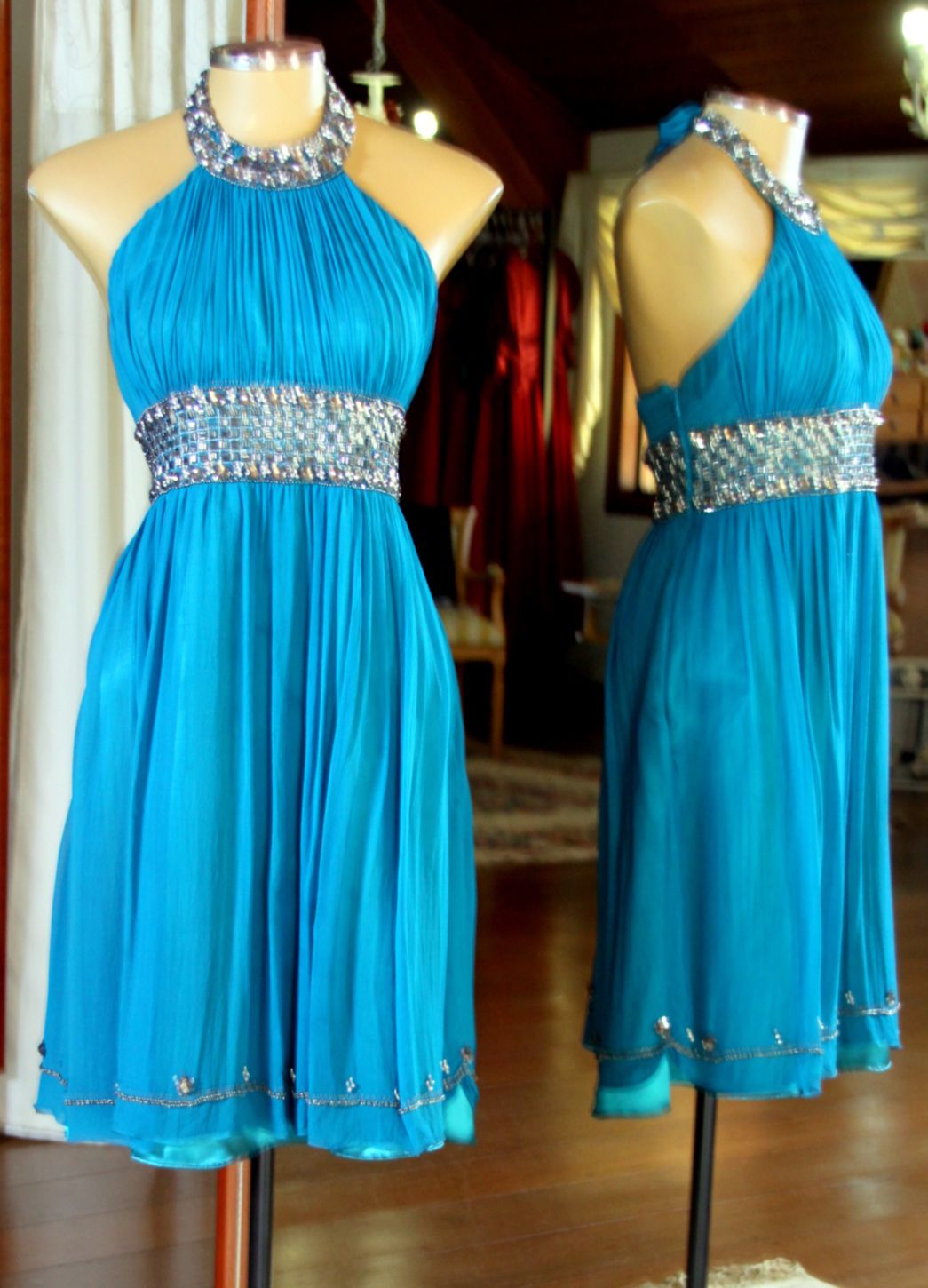 Vestidos para Mães, Madrinhas e Moda Festas - 743 - Hipnose Alta Costura e Spa para Noivas e Noivos - Campinas - SP Vestido de Festa para Mães, Vestido de Festa para Madrinhas, Vestido de Festa para Formatura, Hipnose Alta Costura