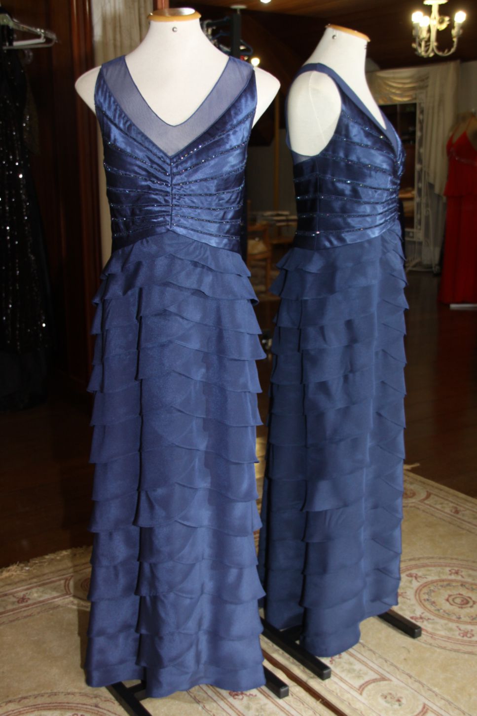 Vestidos para Mães, Madrinhas e Moda Festas - 753 - Hipnose Alta Costura e Spa para Noivas e Noivos - Campinas - SP Vestido de Festa para Mães, Vestido de Festa para Madrinhas, Vestido de Festa para Formatura, Hipnose Alta Costura