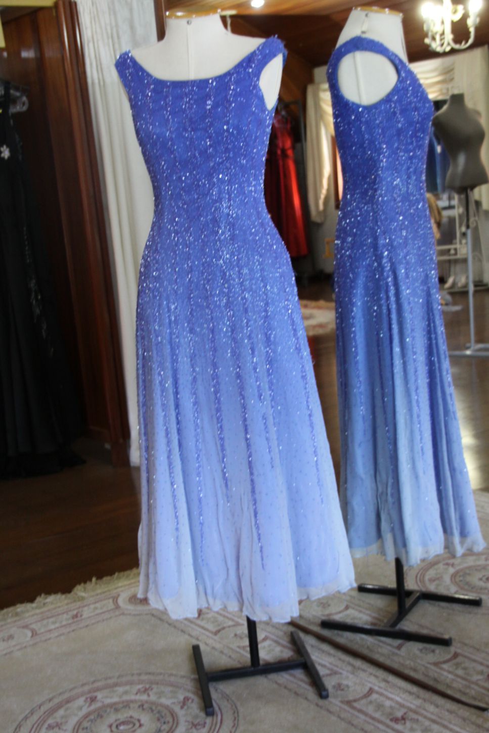 Vestidos para Mães, Madrinhas e Moda Festas - 756 - Hipnose Alta Costura e Spa para Noivas e Noivos - Campinas - SP Vestido de Festa para Mães, Vestido de Festa para Madrinhas, Vestido de Festa para Formatura, Hipnose Alta Costura