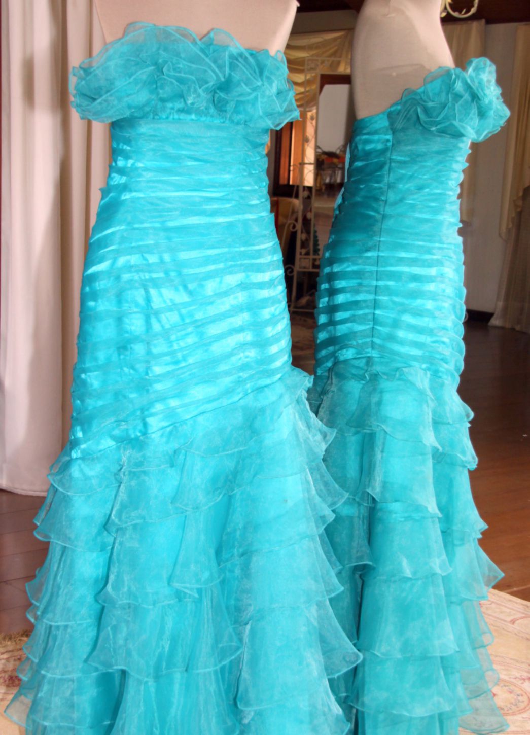 Vestidos para Mães, Madrinhas e Moda Festas - 765 - Hipnose Alta Costura e Spa para Noivas e Noivos - Campinas - SP Vestido de Festa para Mães, Vestido de Festa para Madrinhas, Vestido de Festa para Formatura, Hipnose Alta Costura