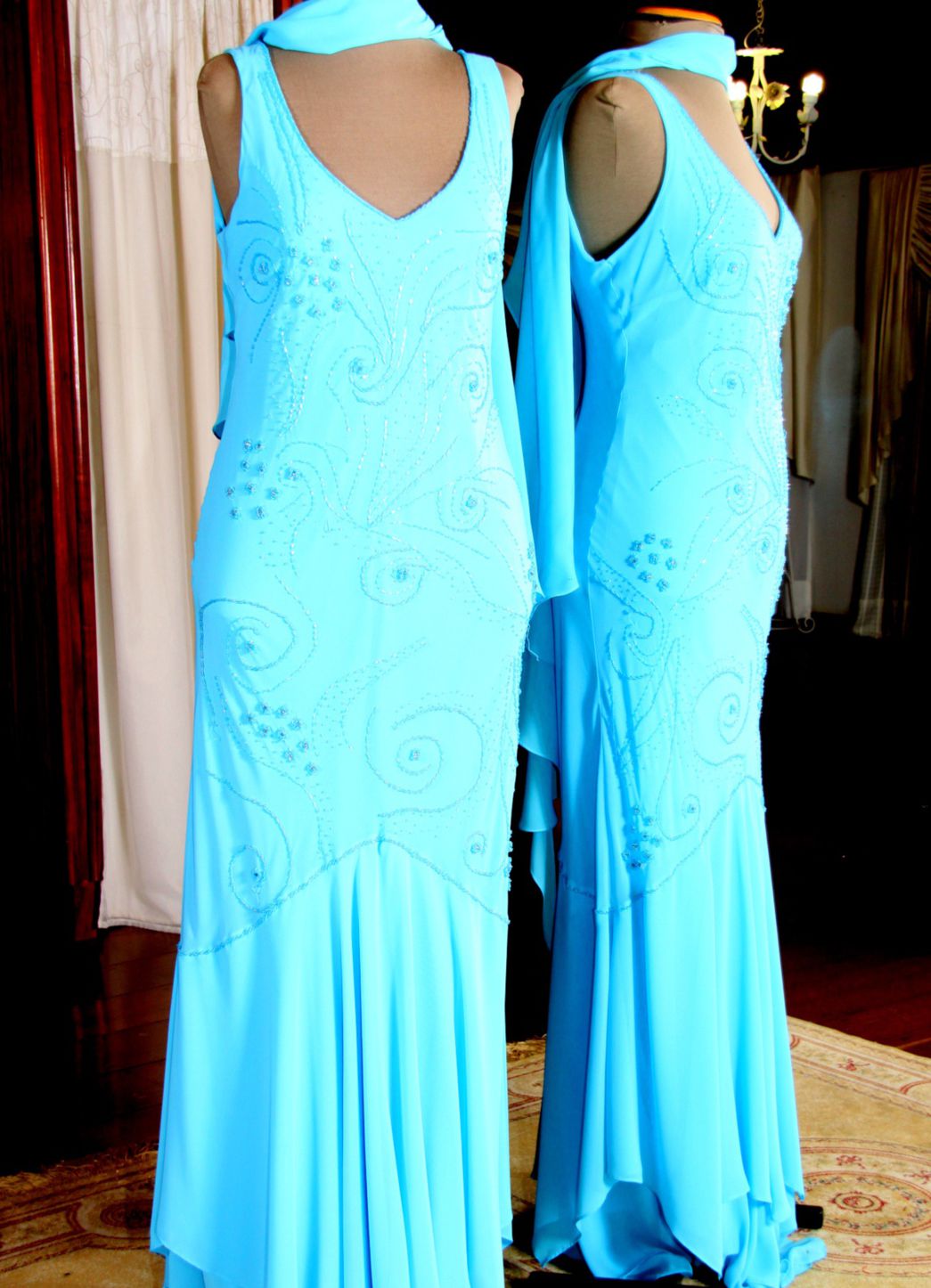 Vestidos para Mães, Madrinhas e Moda Festas - 77 - Hipnose Alta Costura e Spa para Noivas e Noivos - Campinas - SP Vestido de Festa para Mães, Vestido de Festa para Madrinhas, Vestido de Festa para Formatura, Hipnose Alta Costura