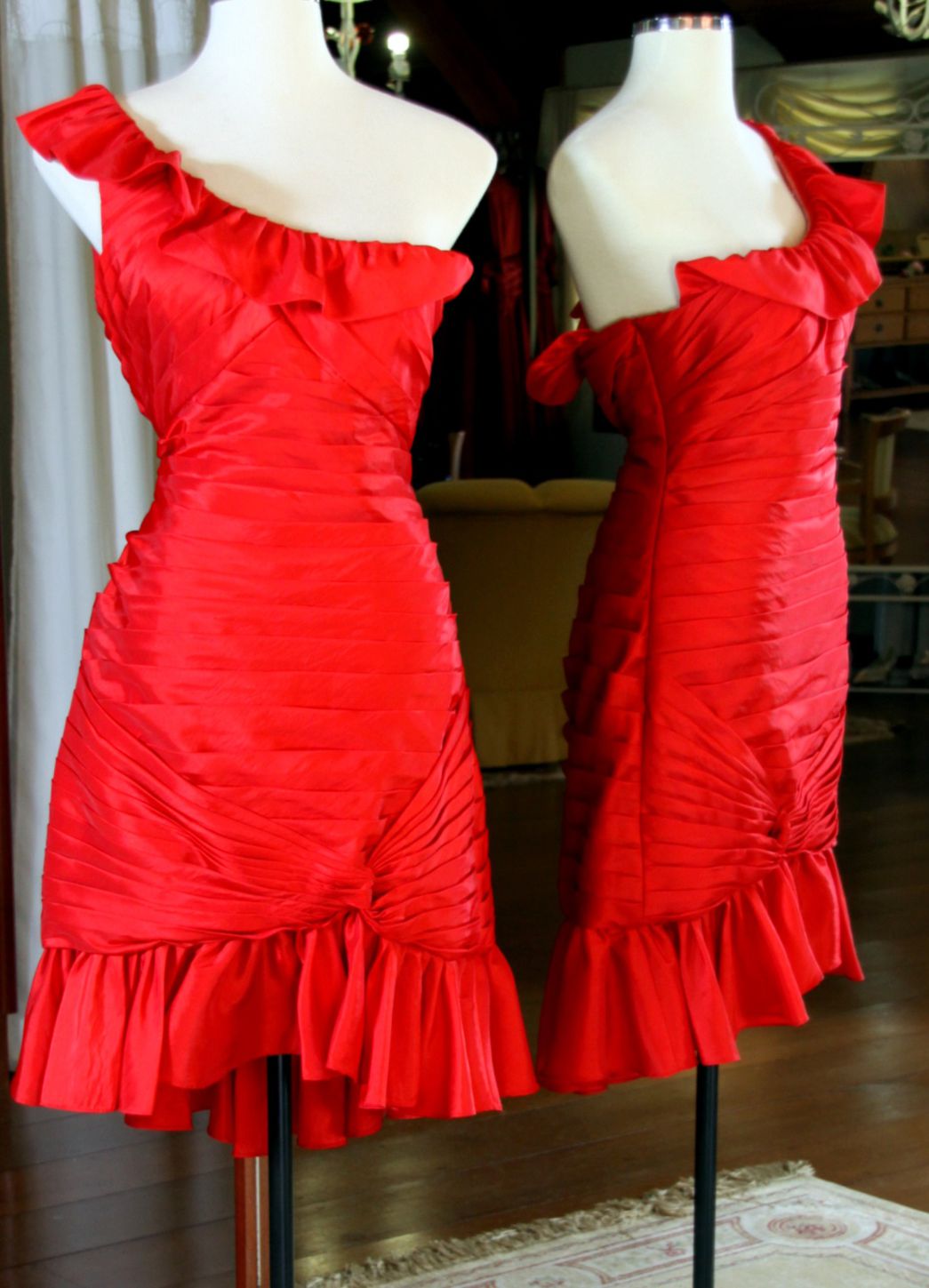 Vestidos para Mães, Madrinhas e Moda Festas - 770 - Hipnose Alta Costura e Spa para Noivas e Noivos - Campinas - SP Vestido de Festa para Mães, Vestido de Festa para Madrinhas, Vestido de Festa para Formatura, Hipnose Alta Costura