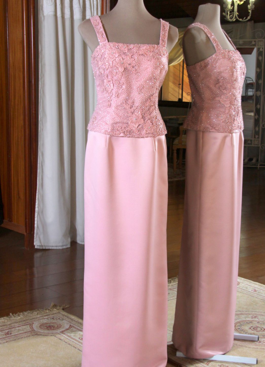 Vestidos para Mães, Madrinhas e Moda Festas - 780 - Hipnose Alta Costura e Spa para Noivas e Noivos - Campinas - SP Vestido de Festa para Mães, Vestido de Festa para Madrinhas, Vestido de Festa para Formatura, Hipnose Alta Costura