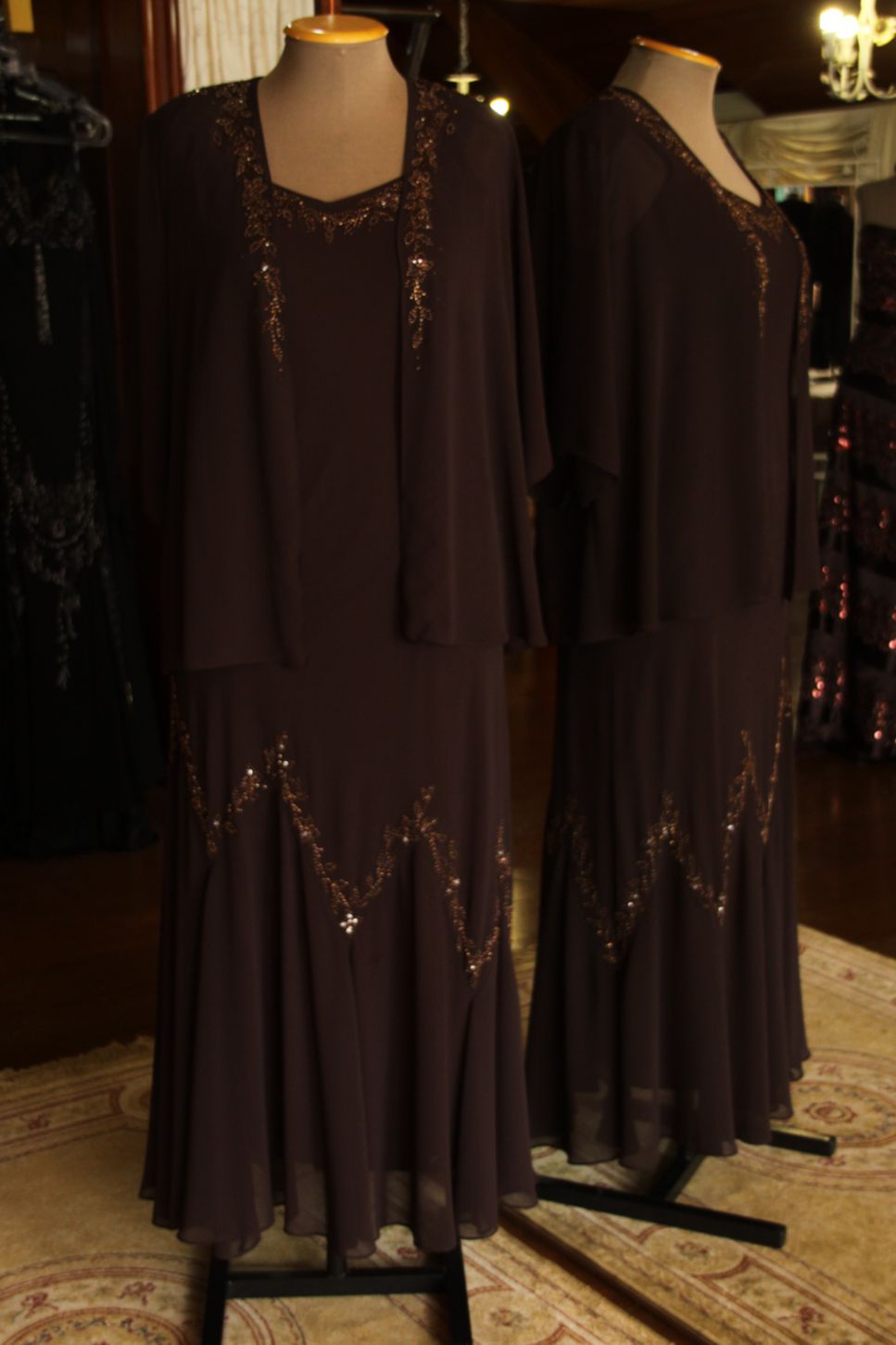 Vestidos para Mães, Madrinhas e Moda Festas - 801 - Hipnose Alta Costura e Spa para Noivas e Noivos - Campinas - SP Vestido de Festa para Mães, Vestido de Festa para Madrinhas, Vestido de Festa para Formatura, Hipnose Alta Costura