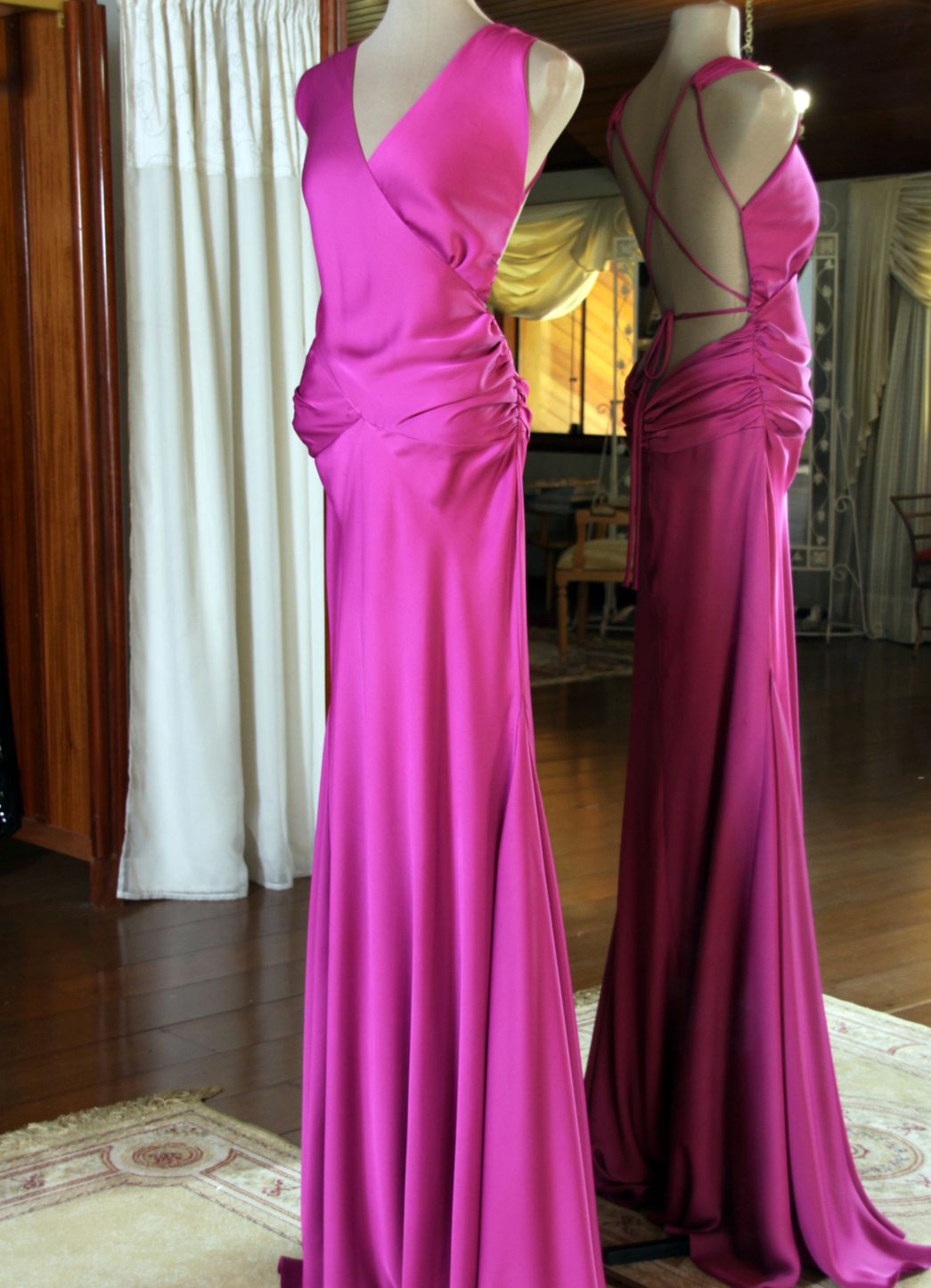 Vestidos para Mães, Madrinhas e Moda Festas - 81 - Hipnose Alta Costura e Spa para Noivas e Noivos - Campinas - SP Vestido de Festa para Mães, Vestido de Festa para Madrinhas, Vestido de Festa para Formatura, Hipnose Alta Costura