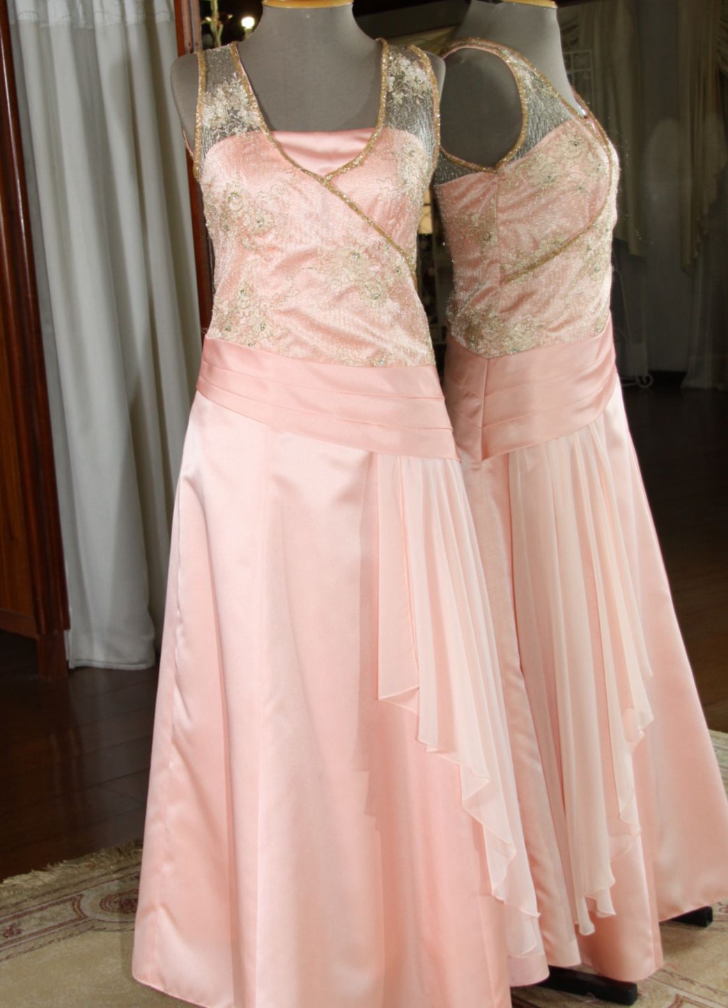 Vestidos para Mães, Madrinhas e Moda Festas - 92 - Hipnose Alta Costura e Spa para Noivas e Noivos - Campinas - SP Vestido de Festa para Mães, Vestido de Festa para Madrinhas, Vestido de Festa para Formatura, Hipnose Alta Costura