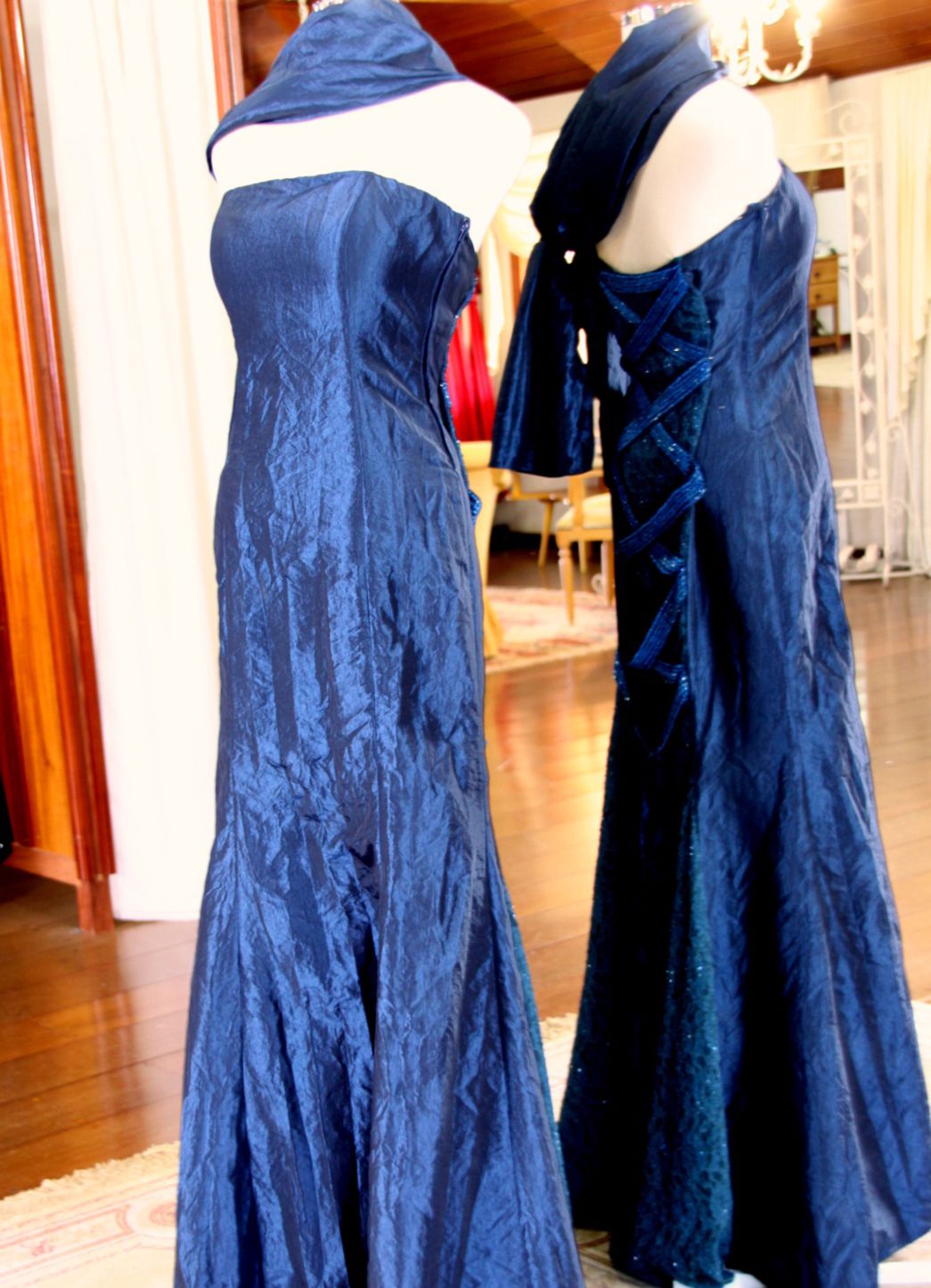 Vestidos para Mães, Madrinhas e Moda Festas - 98 - Hipnose Alta Costura e Spa para Noivas e Noivos - Campinas - SP Vestido de Festa para Mães, Vestido de Festa para Madrinhas, Vestido de Festa para Formatura, Hipnose Alta Costura